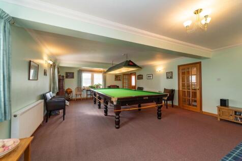 Snooker Room