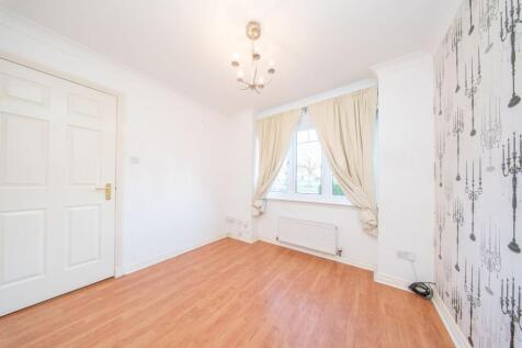 Dining Room/5th Bedroom