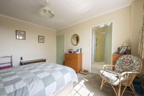 BEDROOM NO. 1 into EN SUITE (new)