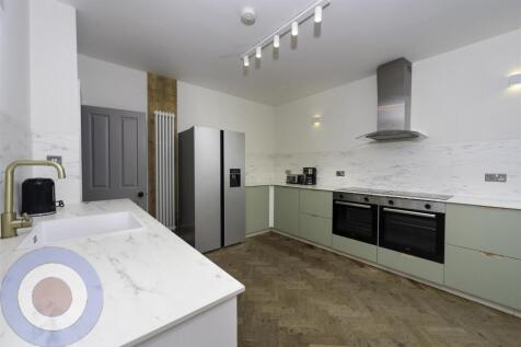 kitchen_dinning_2-Edit copy.jpg