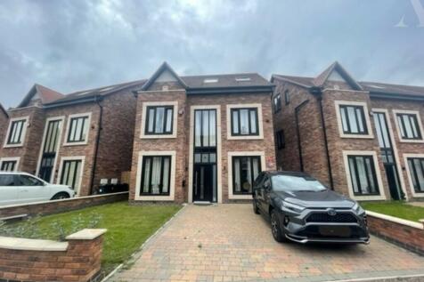 5 Beaufort Drive front