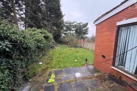 201 Bromford Road garden