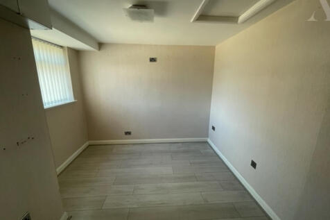17 collingboune rec 3