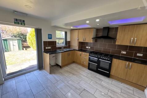 8 Chipperfield Road kitche
