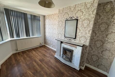8 Chipperfield Road reception room 1