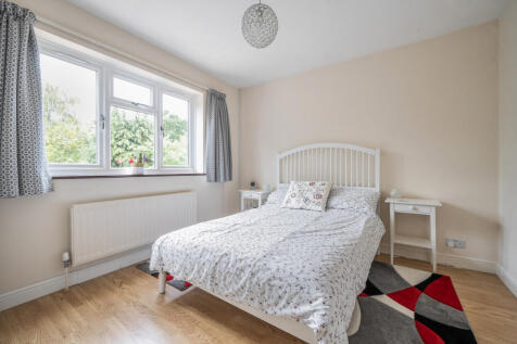 1339828-22-68a743...