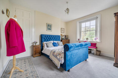 1353500-6-68c270d...