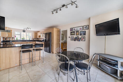 1375149-43-690df0...