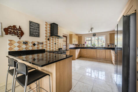 1375149-42-690def...