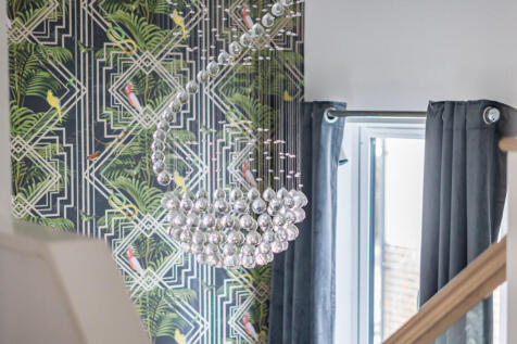 1384361-20-692ef6...