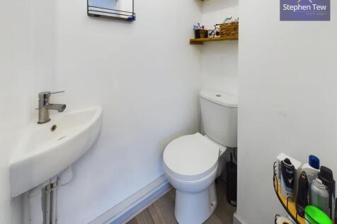 GF WC