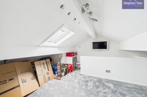 Loft Room/ Bedroom