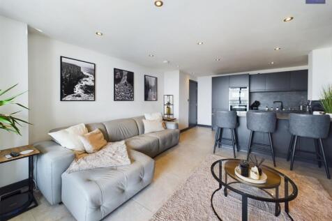 Kitchen/Living Area