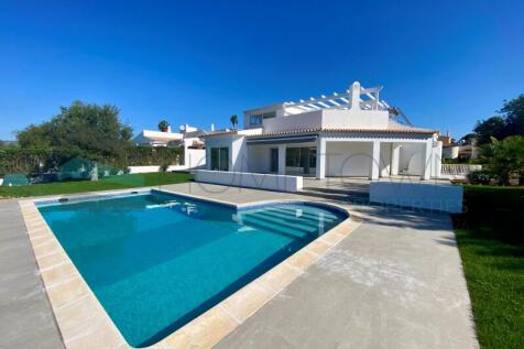 Villa - Vilamoura - Sale - Hometown Properties - Algarve