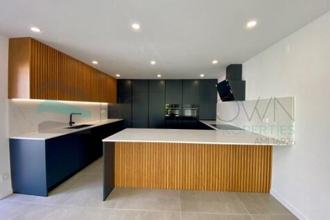 Villa - Vilamoura - Sale - Hometown Properties - Algarve