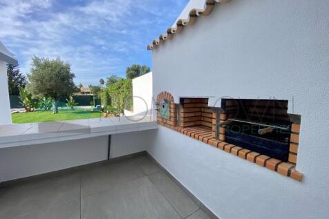 Villa - Vilamoura - Sale - Hometown Properties - Algarve