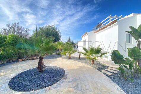 Villa - Vilamoura - Sale - Hometown Properties - Algarve