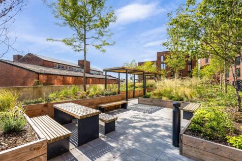 75907_Springwell-Gardens-Whitehall-Road-Leeds (29)