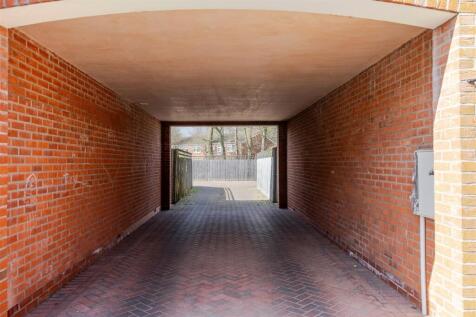 Alleyway