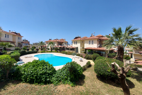 Views to the pool