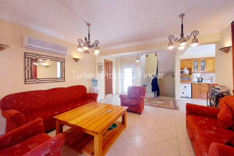 Lounge with Aircon