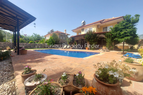640m2 plot