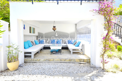 Garden seating area