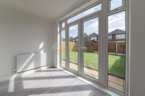 32_trentham_drive-23