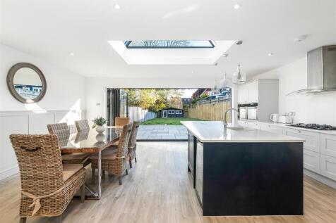 Reception Room / Kitchen