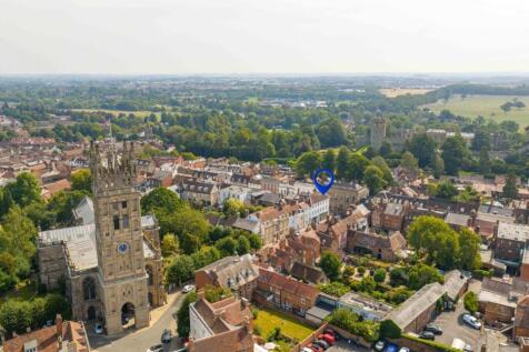 High Drone To Castle