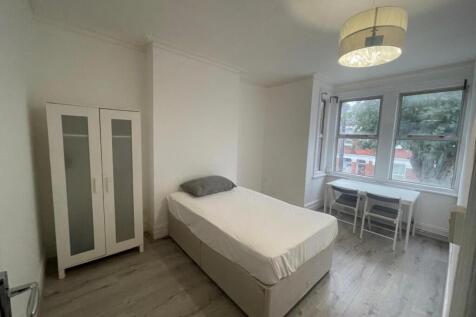 WhatsApp Image 2025-08-06 at 11.00.05.jpeg