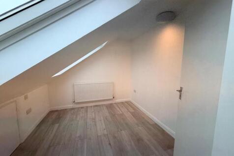 WhatsApp Image 2025-12-04 at 14.29.21 (5).jpeg