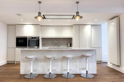 Alex House Marine Parade EweMove-19