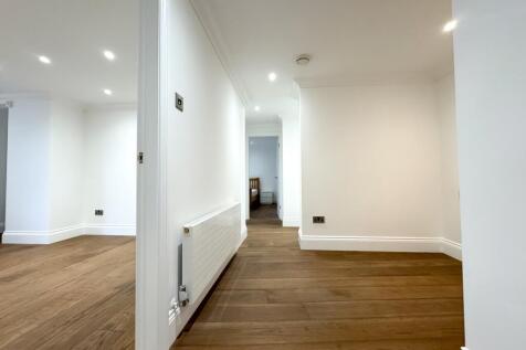 Alex House Marine Parade EweMove-10