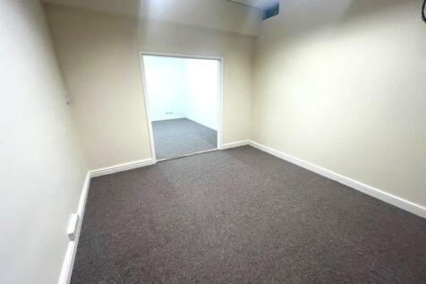 WhatsApp Image 2024-12-11 at 15.33.05.jpeg