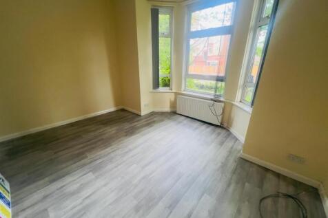 WhatsApp Image 2025-04-28 at 10.37.36 (5).jpeg