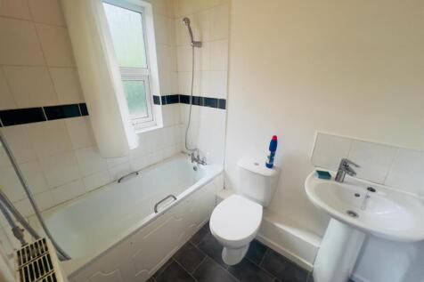 WhatsApp Image 2025-04-28 at 10.37.36 (7).jpeg