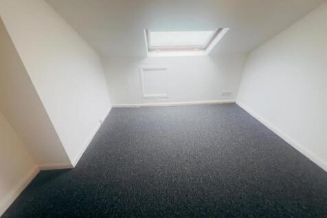 WhatsApp Image 2025-04-13 at 14.03.46 (7).jpeg