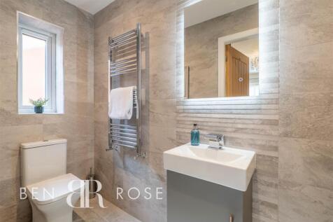 Bedroom Two Ensuite