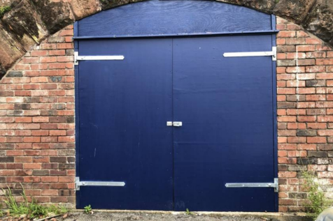 The front of an arch.