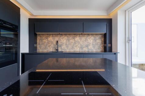 Kitchen (8)