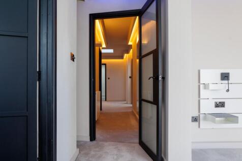 Hallway Master
