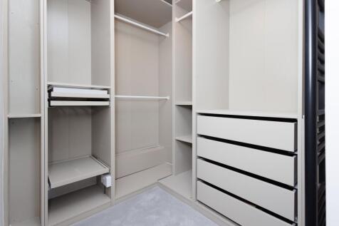 Walk In Wardrobe