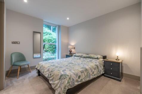 Bed 1