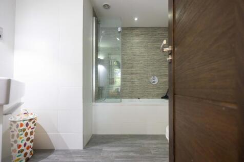 2nd Ensuite