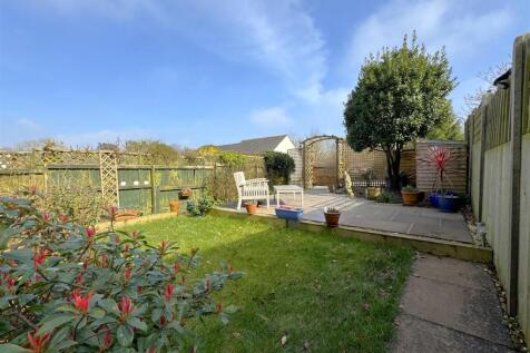 Rear Garden 2.jpeg