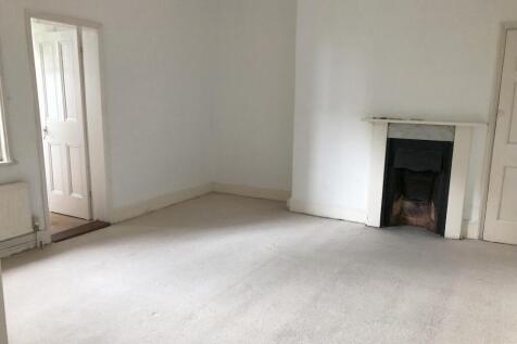 2nd floor bedroom