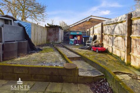 CAM02819G0-PR0084-STILL005.jpg