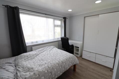 Double Bedroom 3