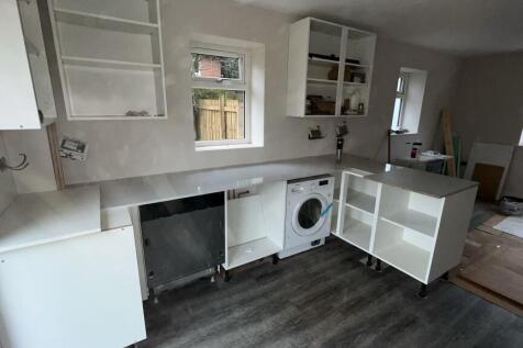 WhatsApp Image 2025-11-22 at 12.45.07_29b41c01